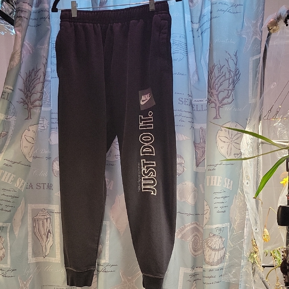 Nike Black Sweatpants w/ Drawstrings & White Embroidered & Print Logo Small Or M